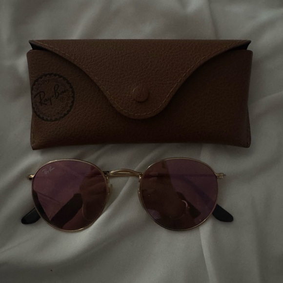 Ray-Ban Gold Frame Sunglasses with Pink Lenses - Picture 1 of 1